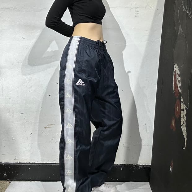 아디다스 네이비 사이드 라인 와이드 트랙 팬츠 L