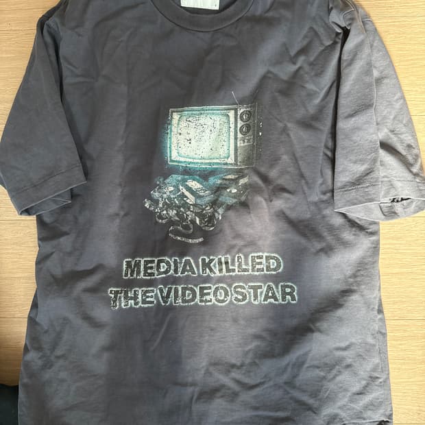 PERENN 차콜 네이비 반팔티