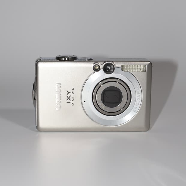 익시 ixy70 (익서스 ixus60) 실버 디카