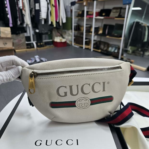 [50%세일] 구찌 띠로고 힙색 벨트백