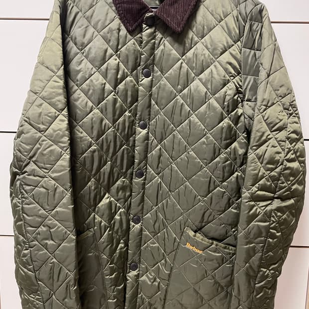 바버 퀼팅자켓  깔깔이 올리브 상태 굿굿입니다