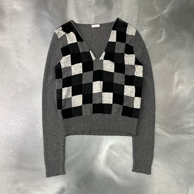  막스앤코 패턴 브이넥 니트 y15236