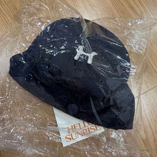 헬로우선라이즈 캡 모자