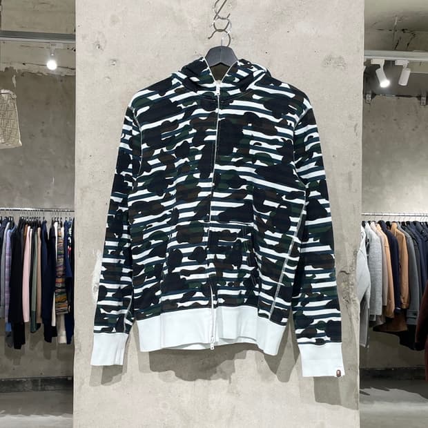 베이프 카모 플라쥬 스트라이프 스웻 풀집업