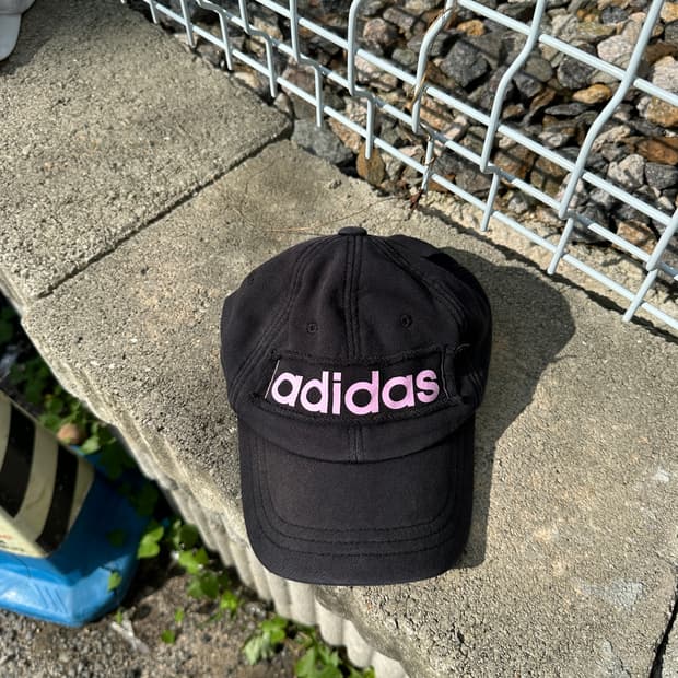 00's adidas rectangle cap