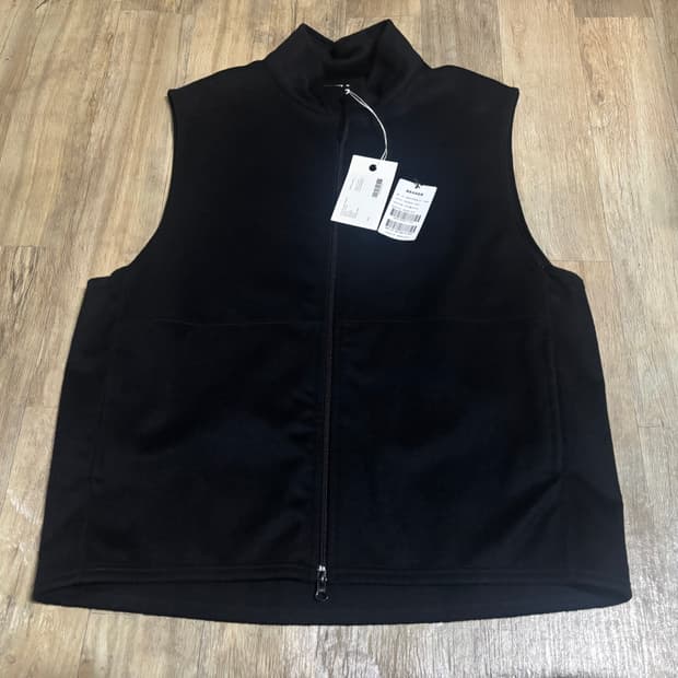 MARKA 마카 울 실크 집업 베스트