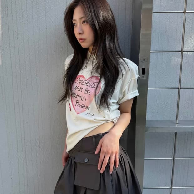 앤더슨벨 유니섹스 하트 메시지 티셔츠 XXS
