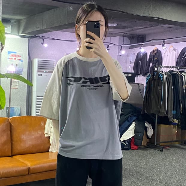 어반타입 투톤 포그블루 반팔티 B2037