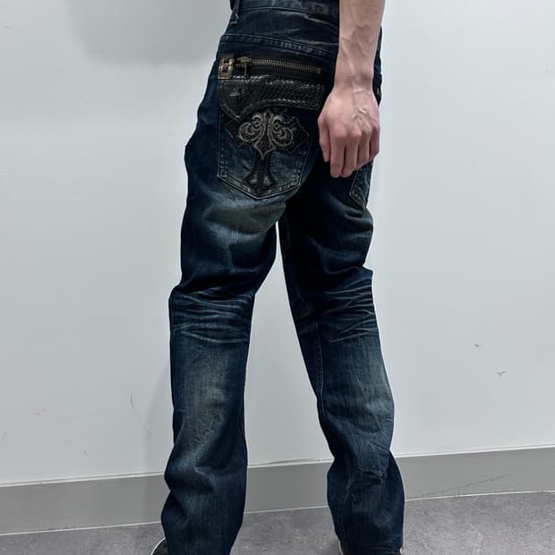 클라우드72 레더 플랩 포켓 데님 팬츠