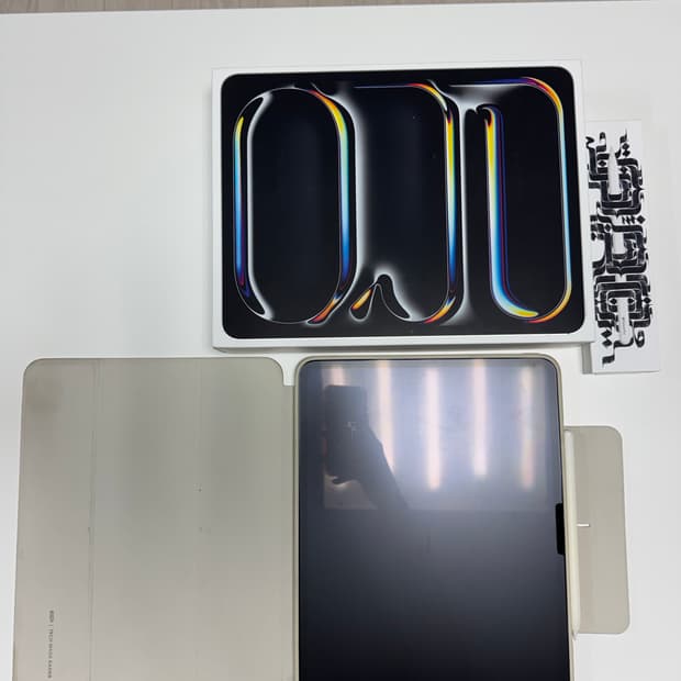 아이패드프로 13인치 m4 wifi 1tb실버 판매합니다