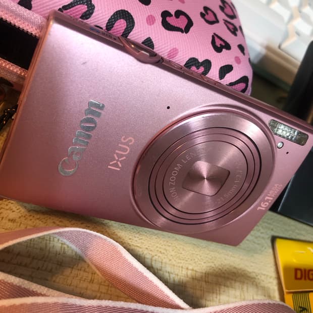 🍓딸기우유 캐논 240hs (터치 똑딱이카메라📷)