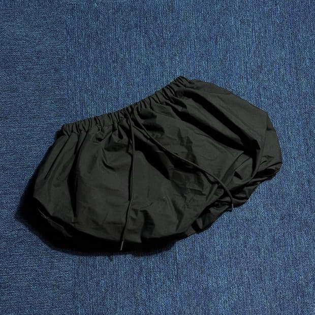 빈티지 블랙 벌룬 미니스커트