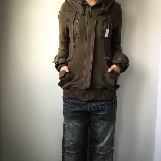 Ribbed layered zip up