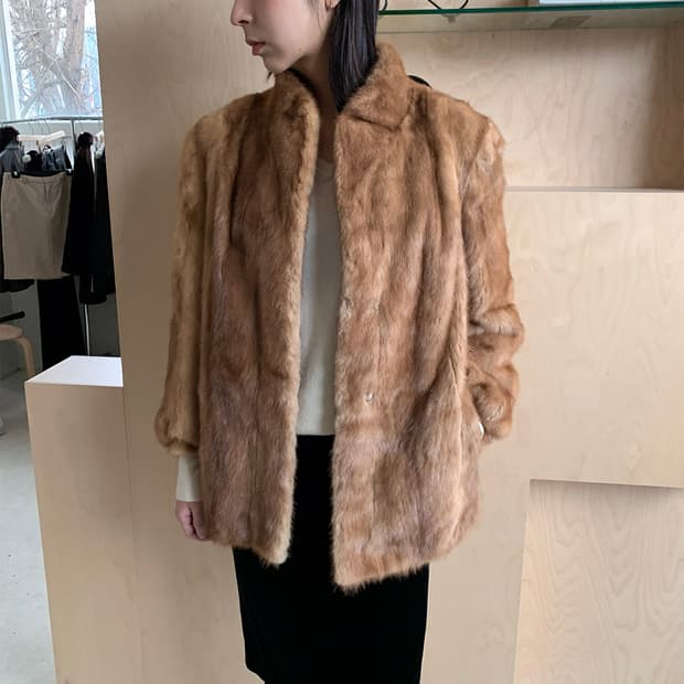 오아엔스 oaens 하프 밍크 코트