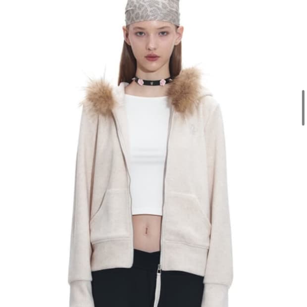 런웨이티켓 퍼 후드집업 아이보리 L