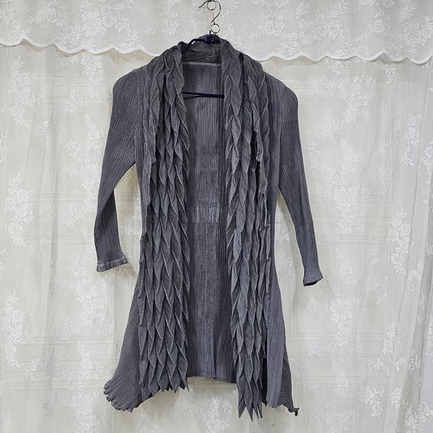 플리츠롱 가디건