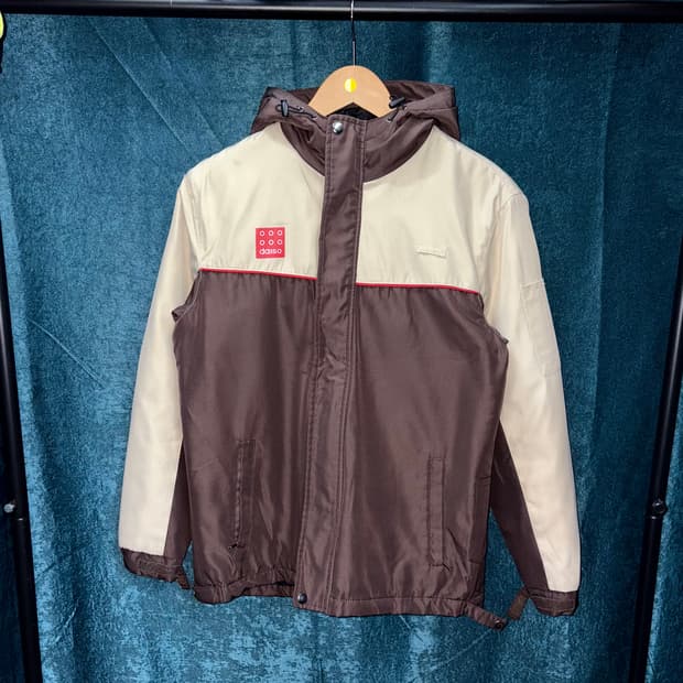 (M) 빈티지 다이소 로고 바람막이 점퍼