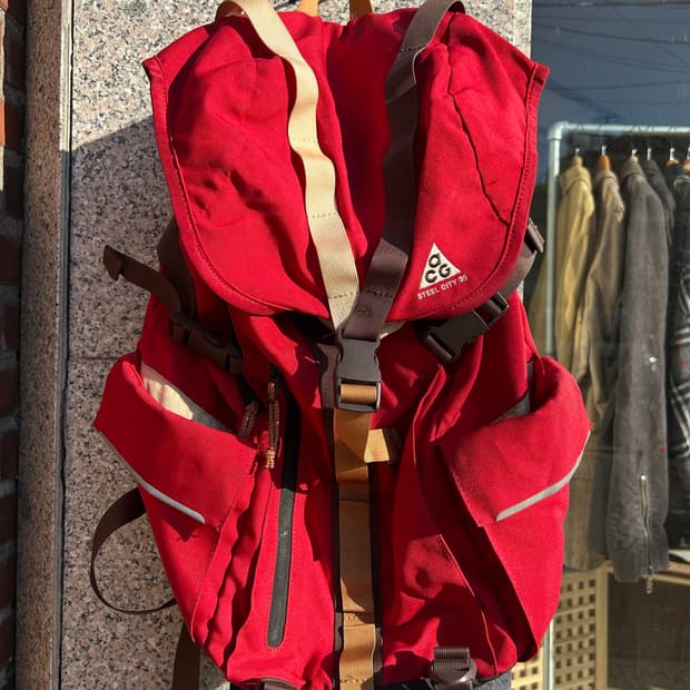 90‘s NIke ACG 스틸시티35 백팩
