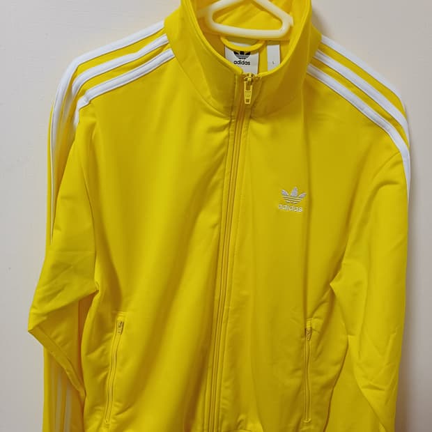 아디다스 파이어버드 트랙탑 
옐로우