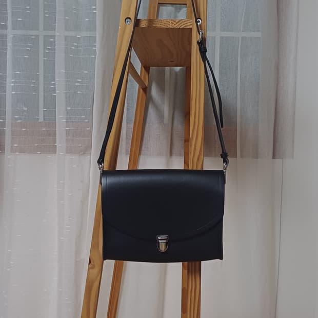 캠브리지 사첼백 (택포)
