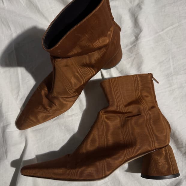 ellery 백지퍼 앵클부츠