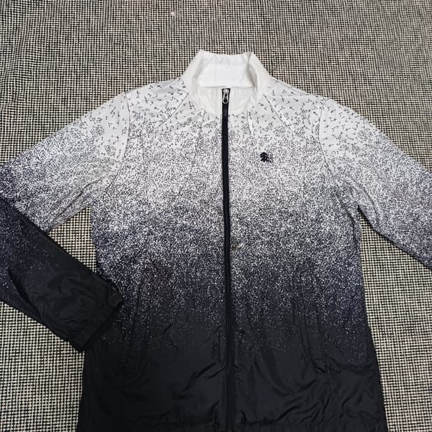 코오롱 제품 바람막이 자켓