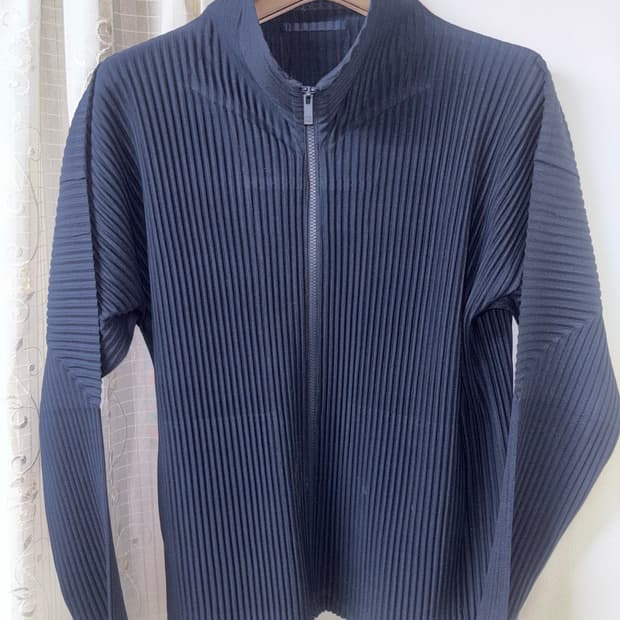 이세이미야케 옴므 집업