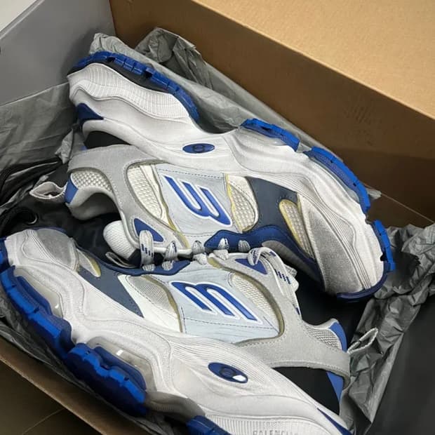 새상품)발렌시아가 카고 스니커즈 40