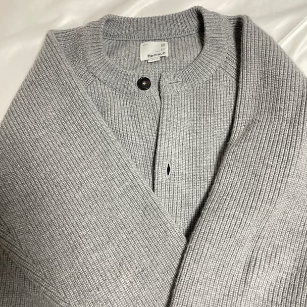 홀리선 아네트 가디건M 그레이