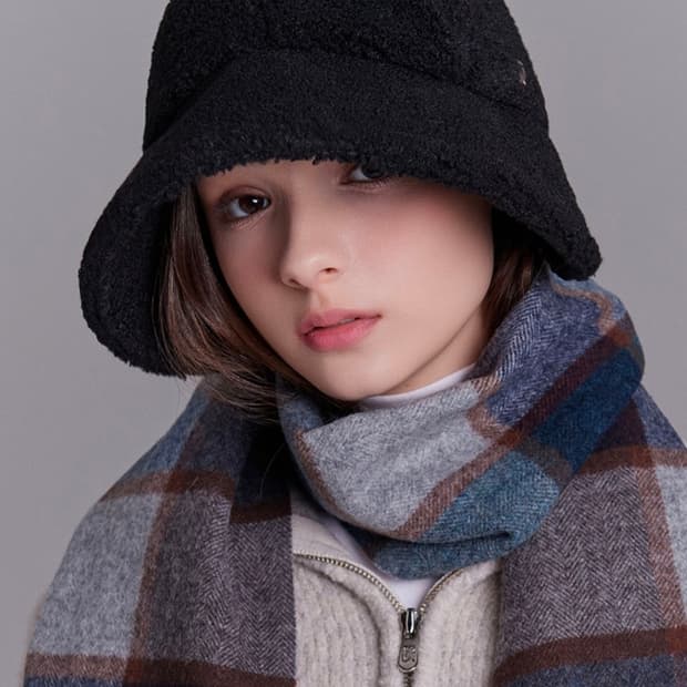 화이트샌즈 23FW 에코퍼 부플 보닛햇 Free