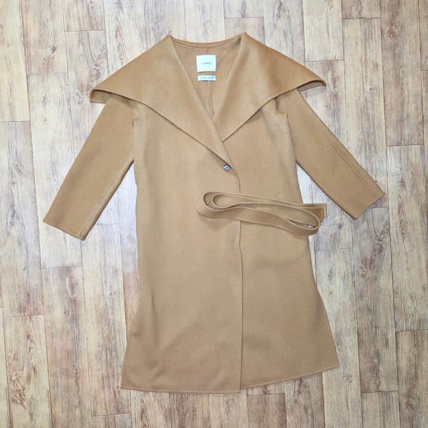 르꼬르망(le cormang) 핸드메이드 숄 울코트 프리사이즈 새상품