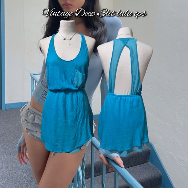 Vintage Deep slit lulu ops