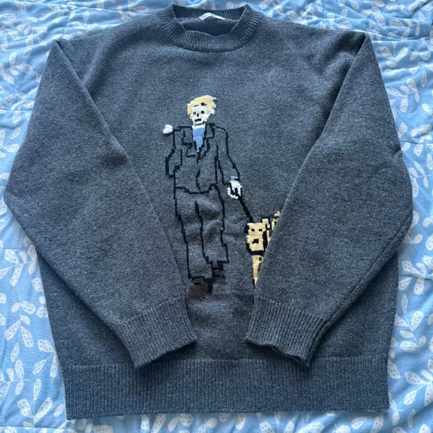 stu 에스티유 프린팅 그레이 니트 팝니다