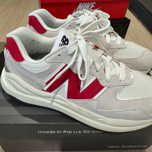 새상품급 뉴발란스 5740 레드 265 US8.5