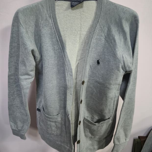 폴로 랄프로렌 가디건 사이즈는 s