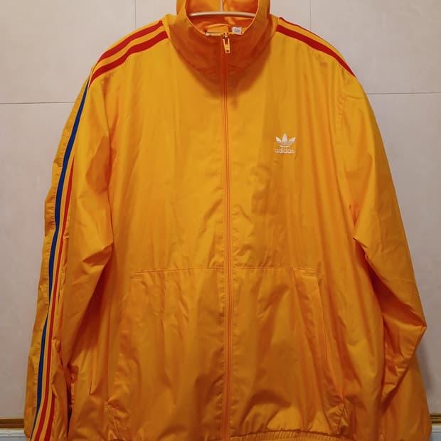 아디다스 정품 남성 바람막이 3XL 사이즈