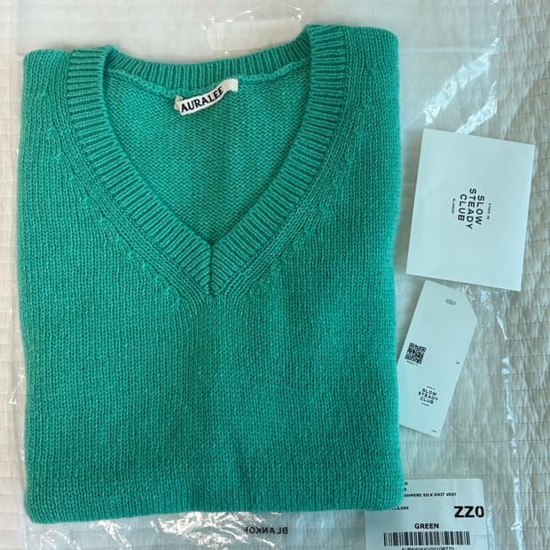 오라리 실크 캐시미어 니트 베스트