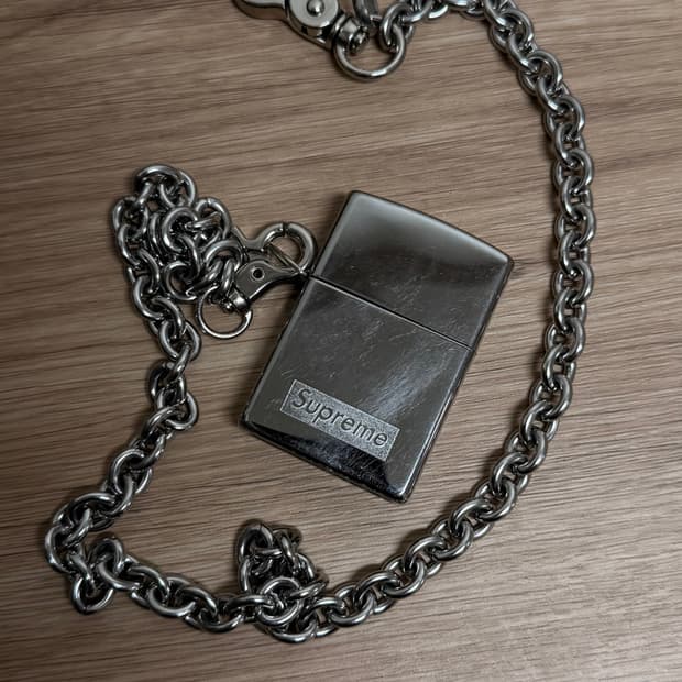 슈프림 23SS 체인 지포 라이터 실버