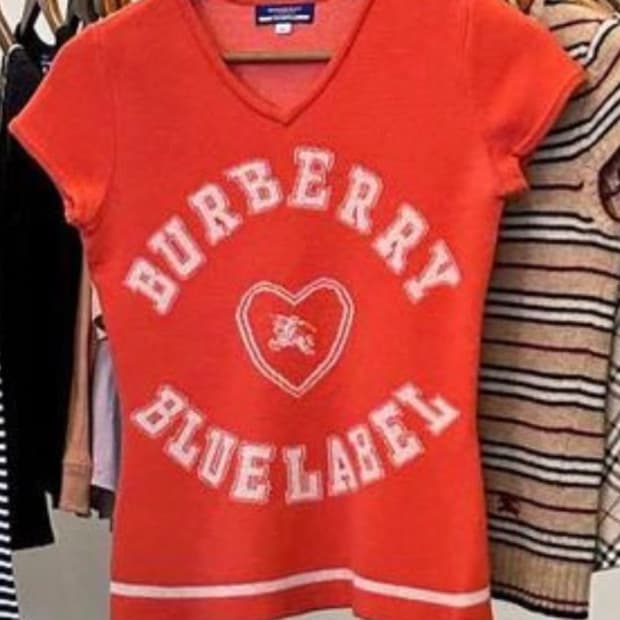 버버리 블루라벨 오렌지 반팔니트 희귀매물 y2k 하이틴