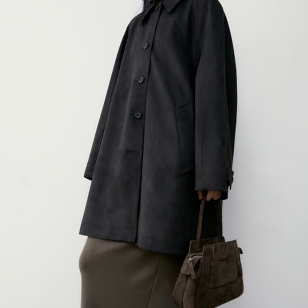 로우클래식 스웨이드 하프 코트