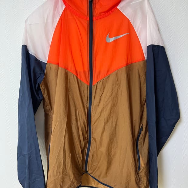 나이키 멀티블록 러닝 경량 바람막이 m