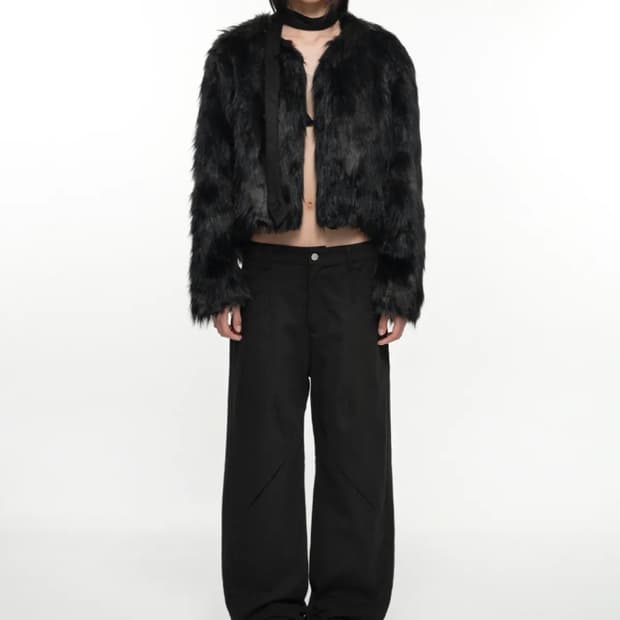 나체 블랙 퍼자켓