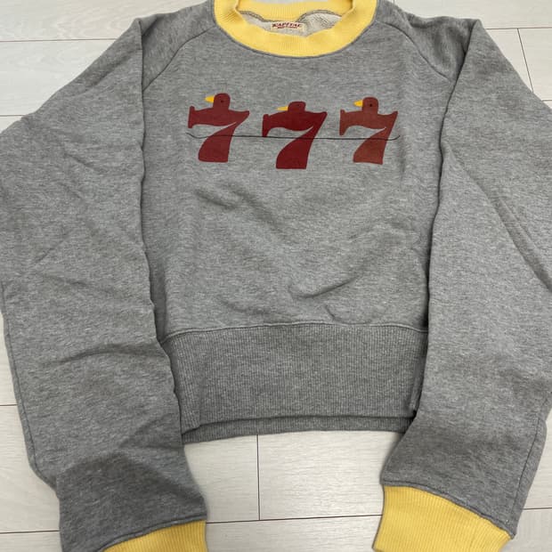 캐피탈 여성 스웻 s