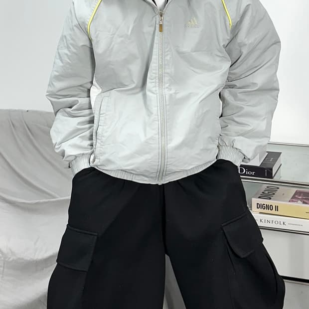 아디다스 90s 그레이 바람막이 누빔 점퍼 100