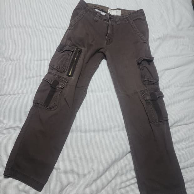 brown cargo pants