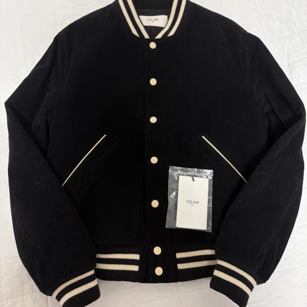 셀린느 테디자켓 50사이즈