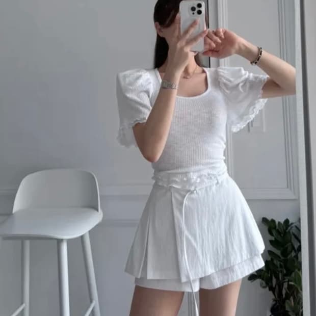 어깨패드 프릴퍼프티셔츠(팔뚝살커버쌉가능👍🏻)거의새옷