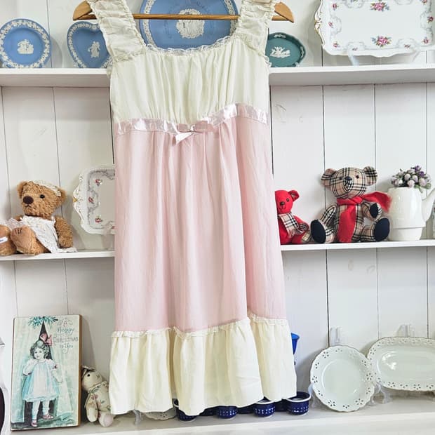 트랄라라(TRALALA) 베이비핑크 리본원피스