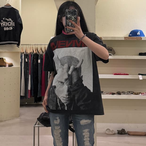 에미냄 2014 몬스터 투어 데빌 혼 반팔티셔츠 U1323