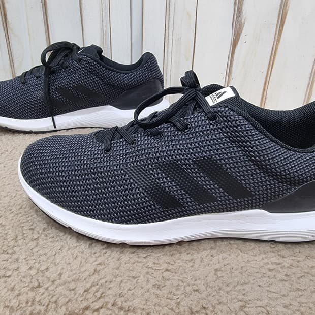 아디다스 코스믹 런닝화 (D126